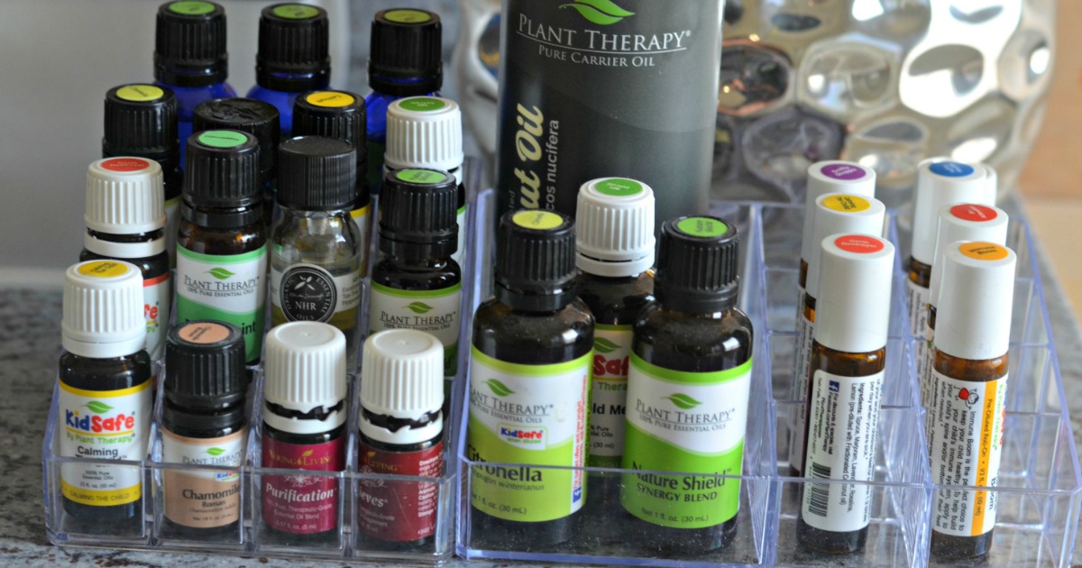 Makeup_Organizers_from_Dollar_Tree_to_Organize_Essential_Oils_