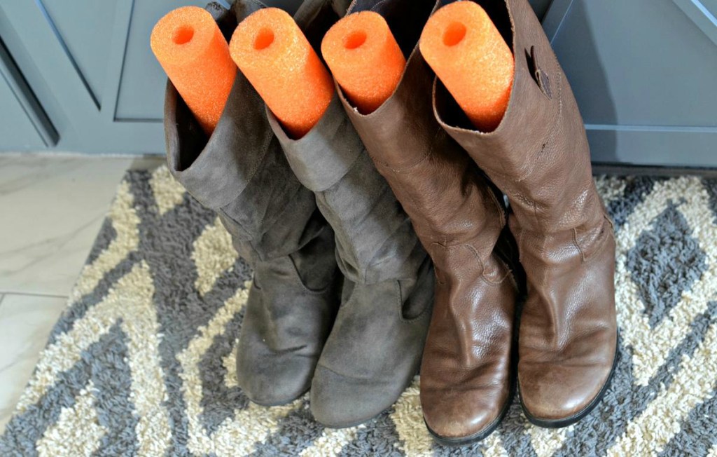 Store_Boots_Upright_Using_Pool_Noodles_