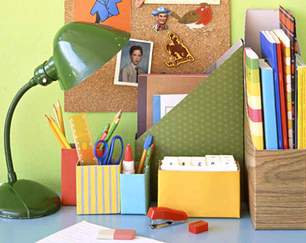 ways to repurpose trash – decorated boxes for desktop storage