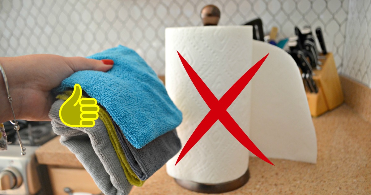 thumbs up for microfiber cloths, an "x" symbol over paper towels