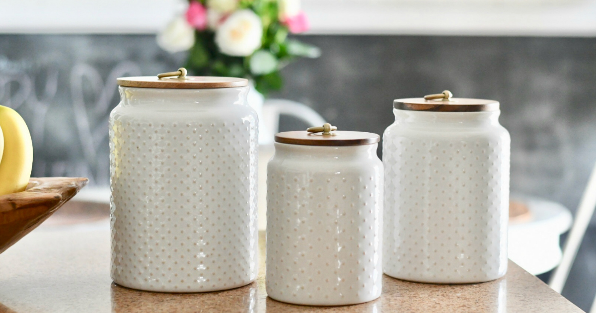 https://hip2behome.com/wp-content/uploads/sites/2/2019/02/Hobnail-canisters-at-Walmart.jpg