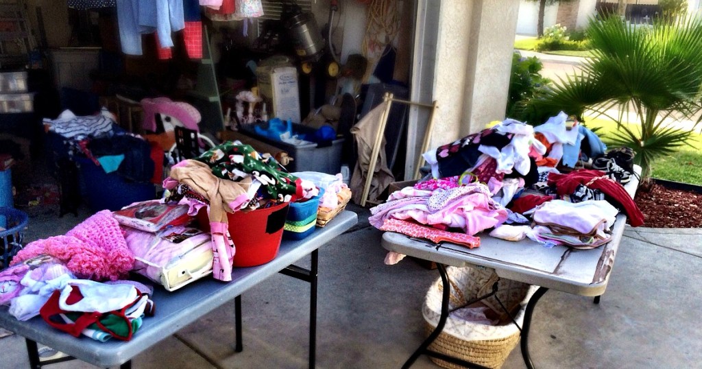host a yard sale before moving 