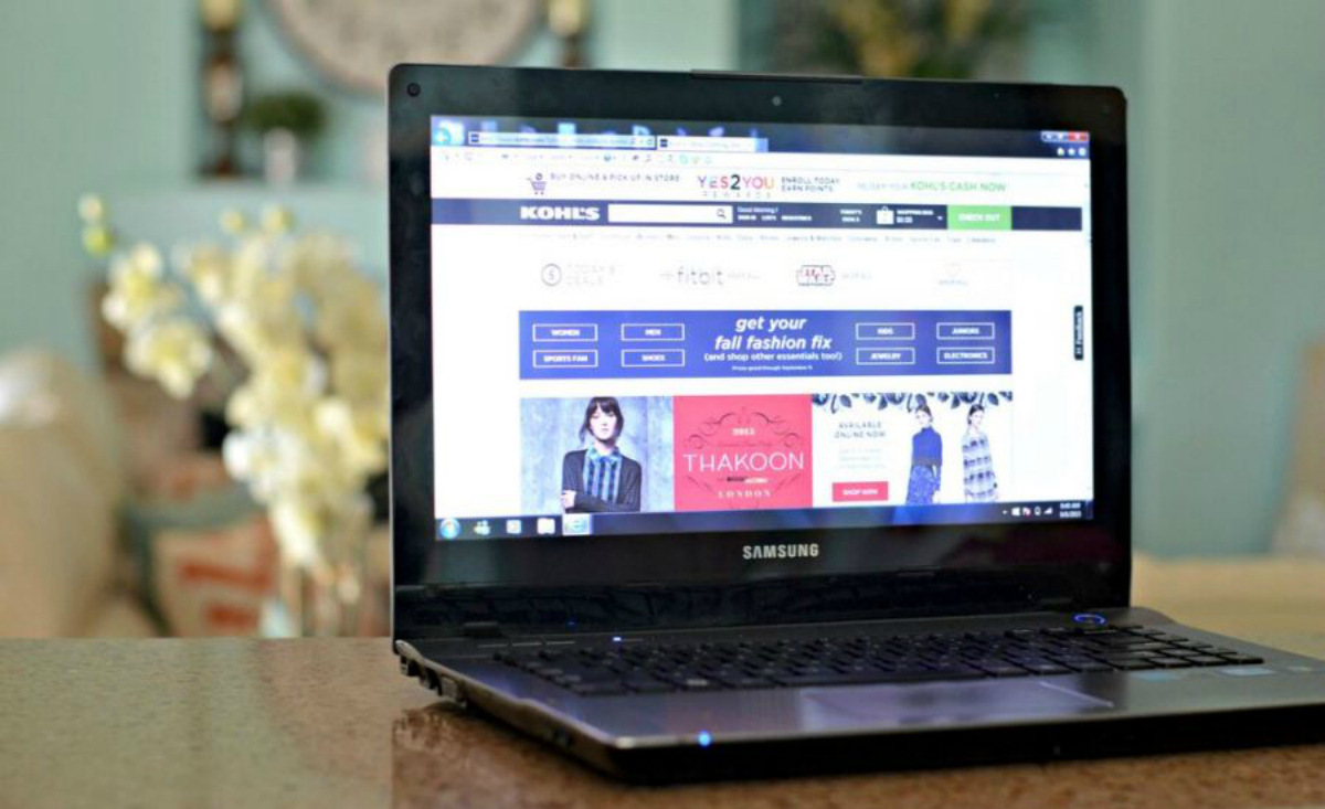 kohls shop online screen on a laptop