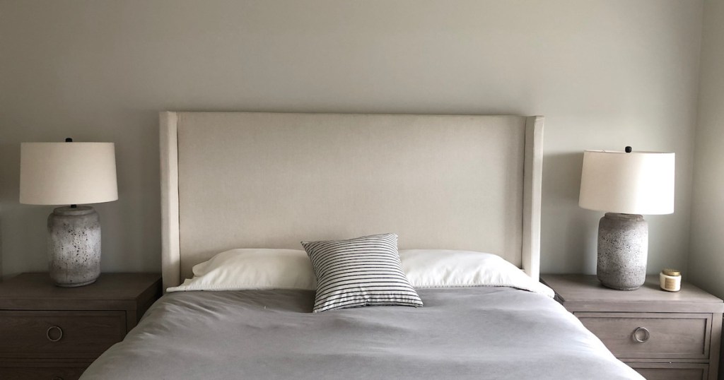 minimalist bed with three pillows
