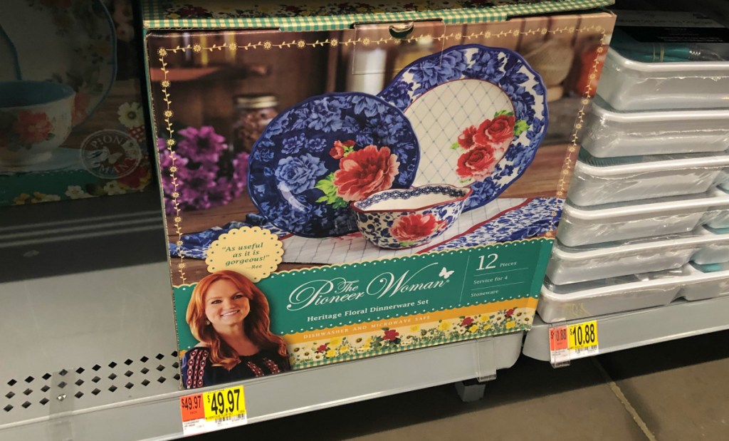 The Pioneer Woman Heritage Floral Dinnerware Set