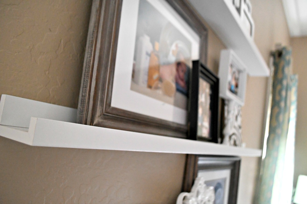 picture frame ledge in white from Ikea 