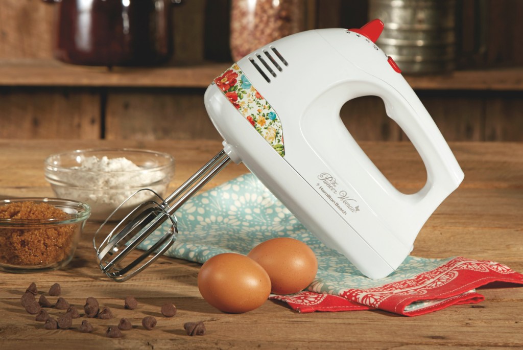 The Pioneer Woman hand mixer