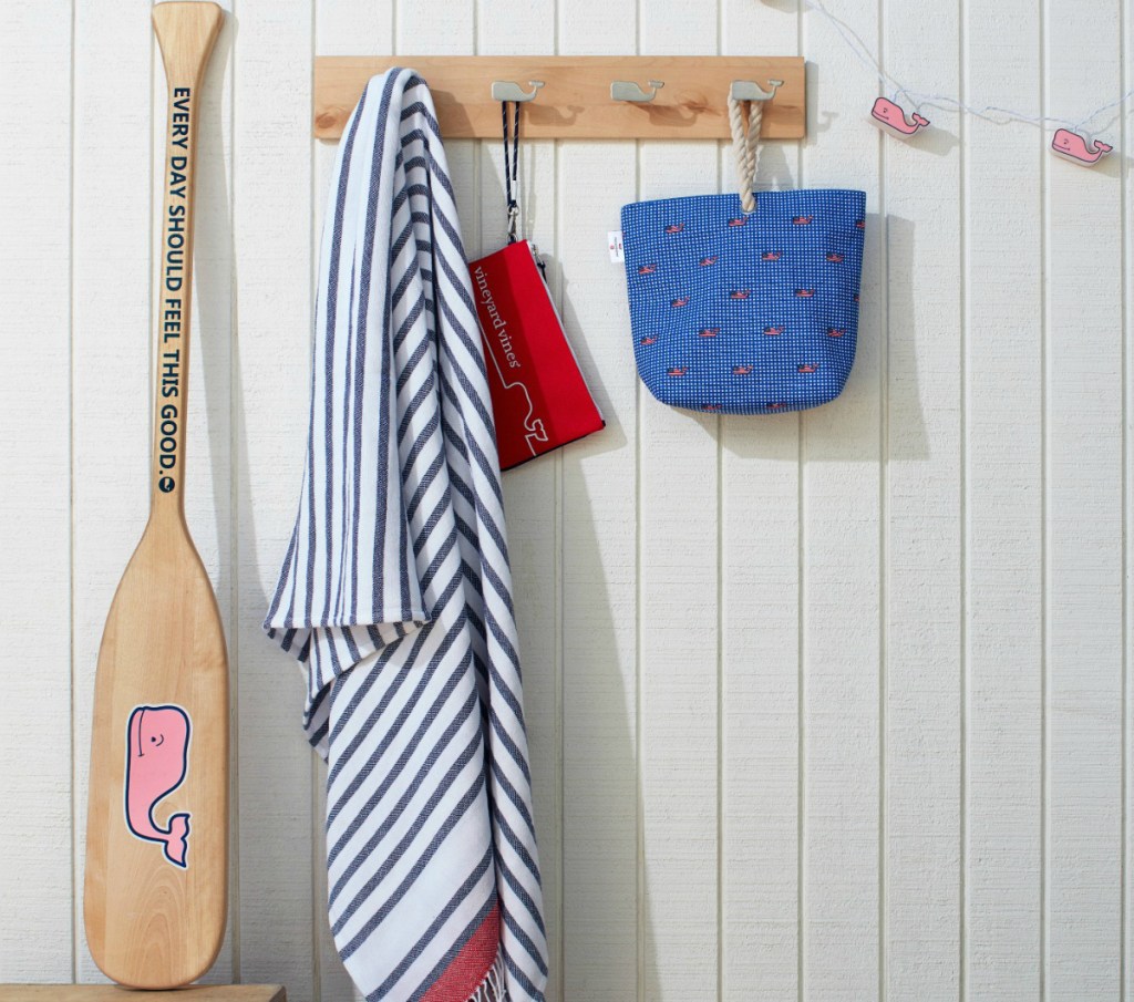 vineyard vines wall decor