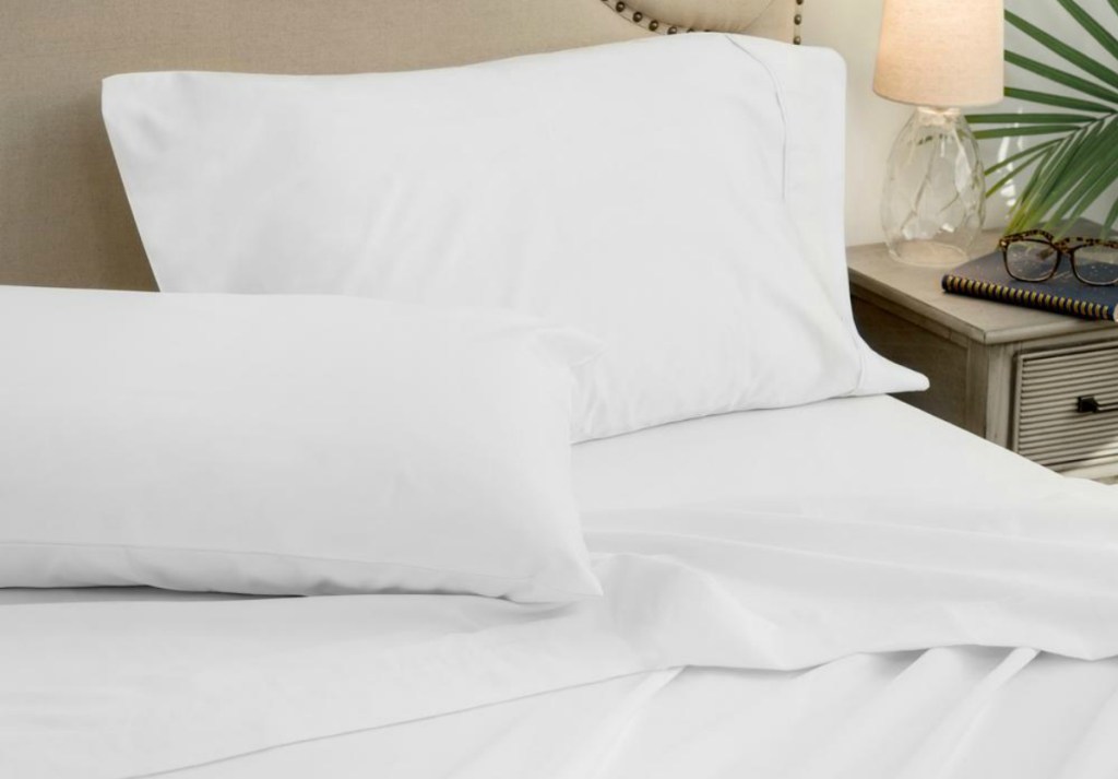 4-Piece White 1000 Thread Count Cotton Poly Sheet Set