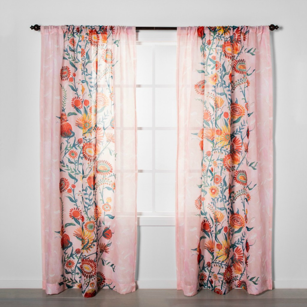 Opalhouse Floral Daisy Light Filtering Curtain Panels