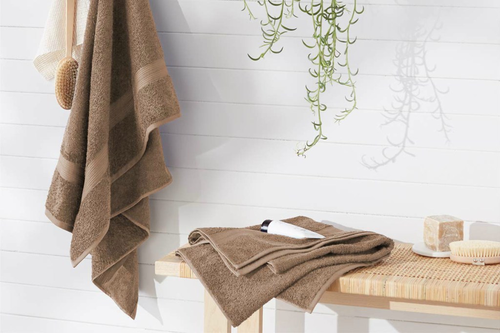 brown bath towels