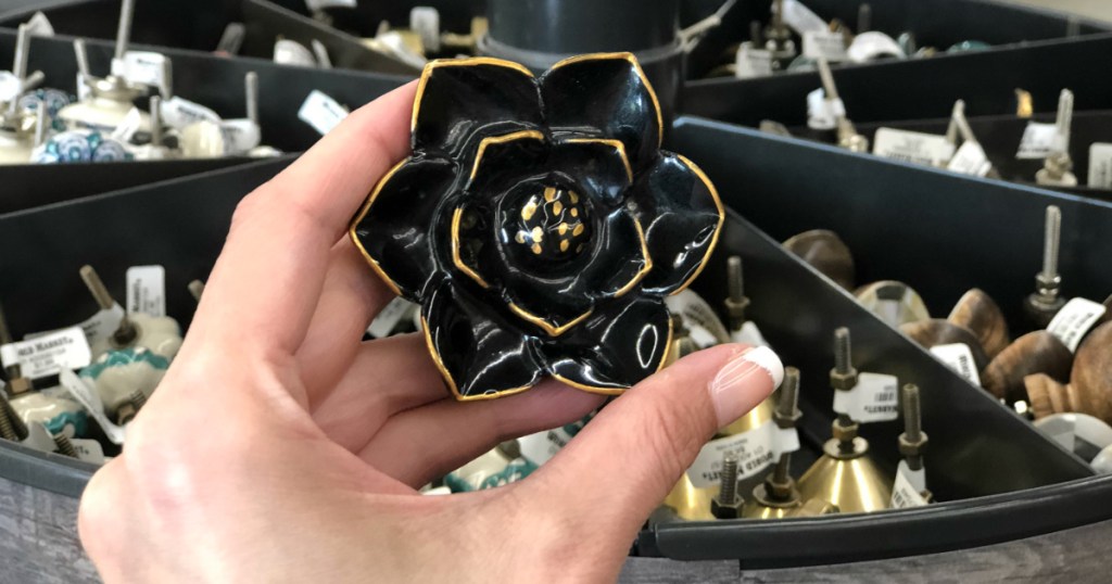 Black and Gold Ceramic Flower Knobs (Set of 2)