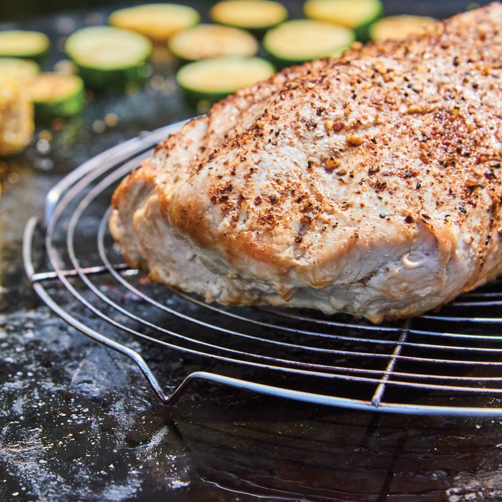 cooking chicken on outdoor griddle 