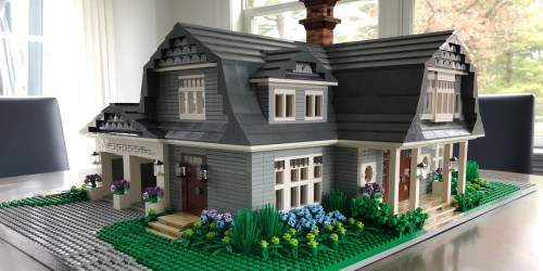 You Can Order a Mini Replica of Your Home Made From LEGOs – But It’s Going to Cost Ya!
