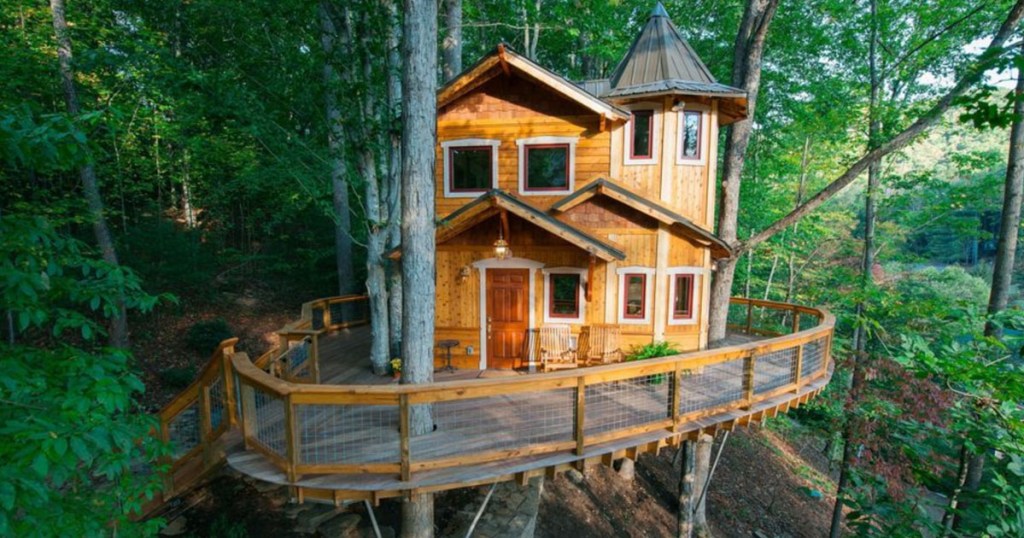 treehouse castle