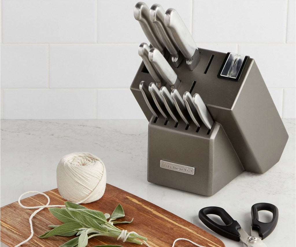 KitchenAid 16-Piece Stainless Steel Cutlery Set