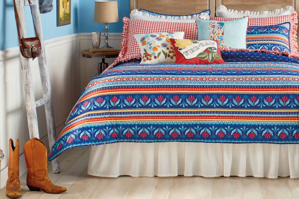 The Pioneer Woman Country Girl Stripe Quilt