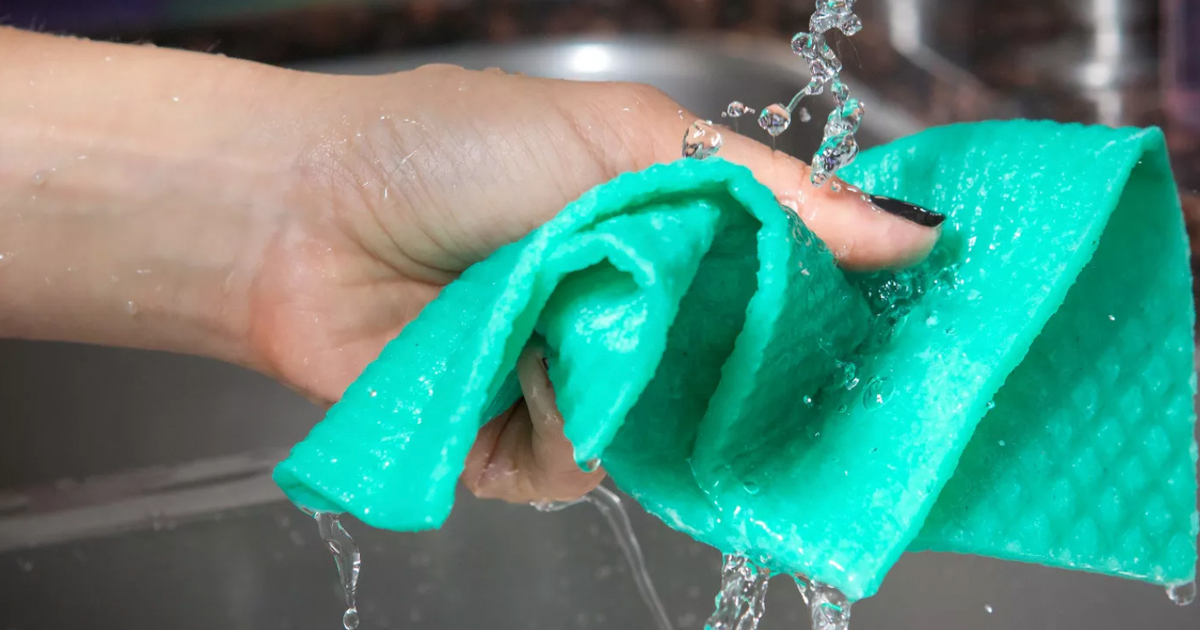 This Magic Sponge Cloth Acts Like a Reusable Paper Towel