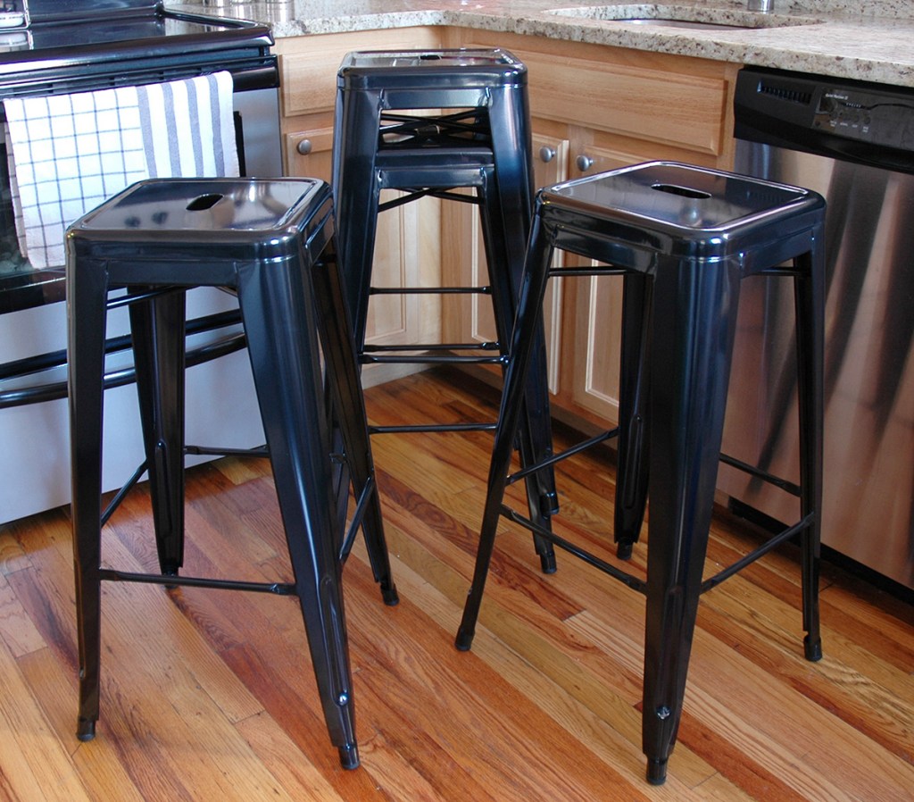 amerihome black stackable bar stools in kitchen