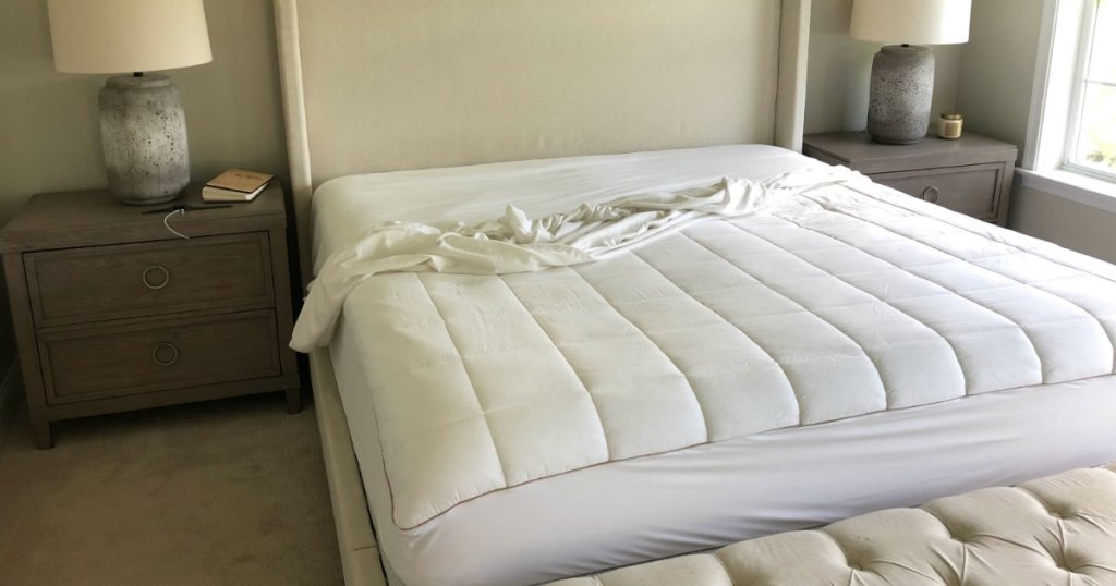 king size bed with mattress