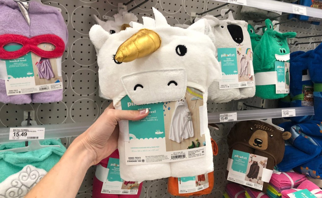 Pillowfort Unicorn Hooded Towel