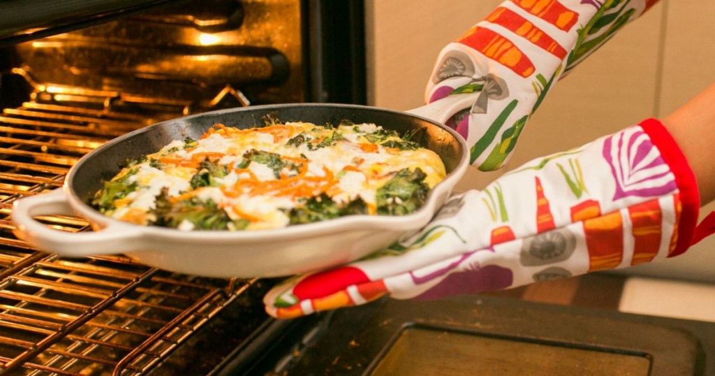 putting Le Creuset cast iron skillet in oven