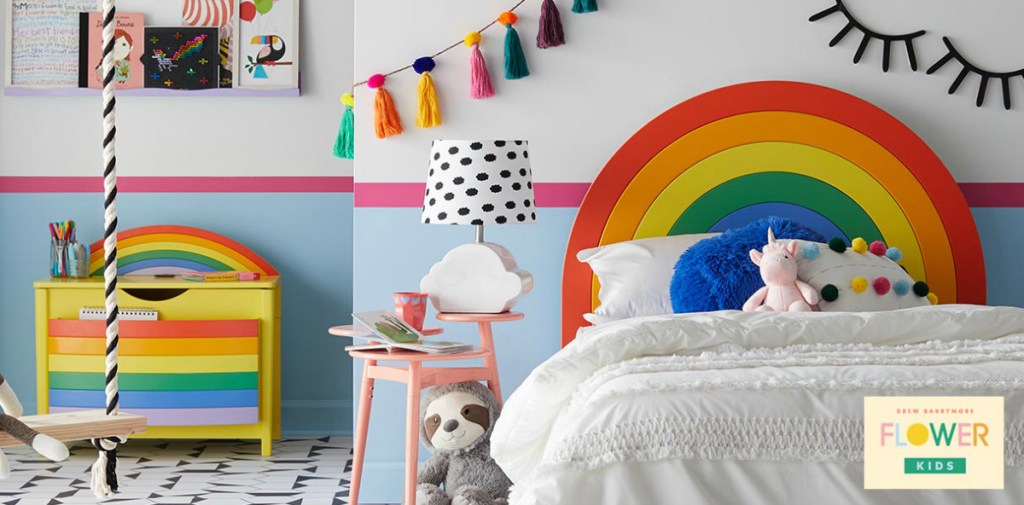 Flower Kids rainbow room