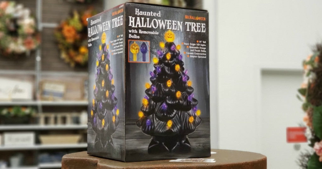 Haunted-Halloween-Tree