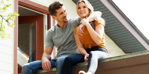 JoJo Fletcher & Jordan Rodgers Transformed a Shipping Container Into a Modern Airbnb Rental