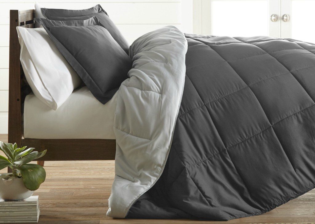 Linens and Hutch Reversible Down Alternative Comforter Set