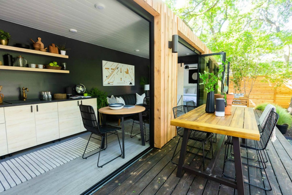 JoJo and Jordan shipping container home