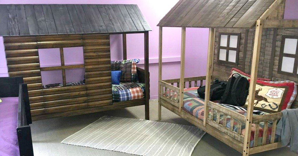 cabin and front porch beds