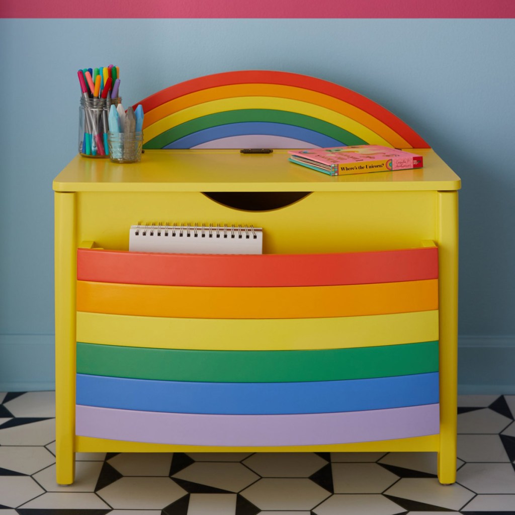 rainbow book shelf