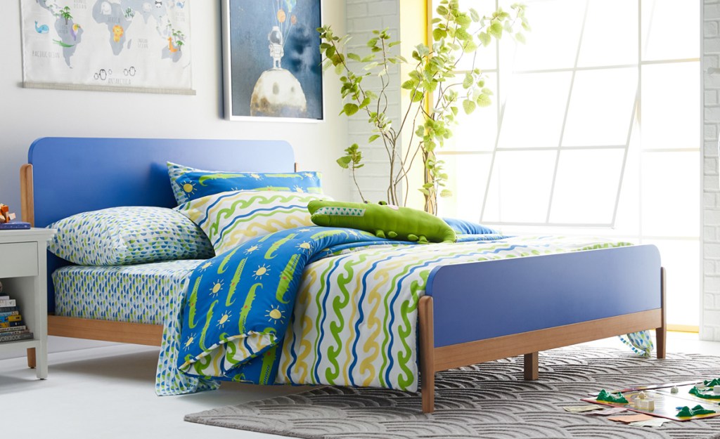 sunny alligator bedding